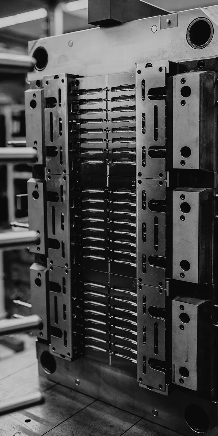 schrank-kunststofftechnik-front